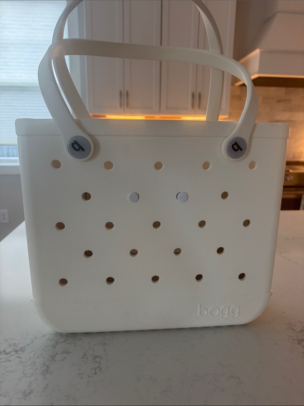 NEW! Bogg Bag Classic Tote — beige